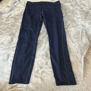 Athleta ultimate stash pocket 7/8 tight in med tall